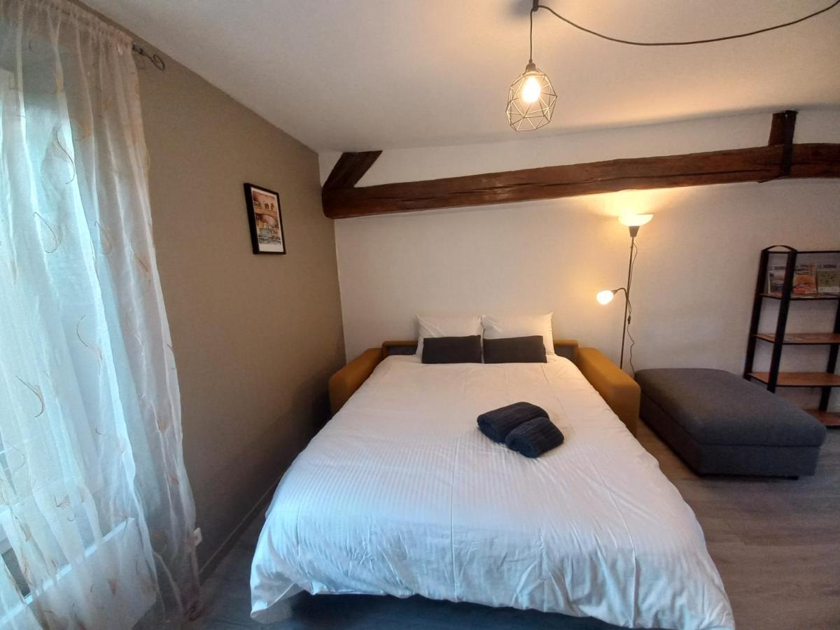 Les Logis De Marcoussis Apartment Exterior photo